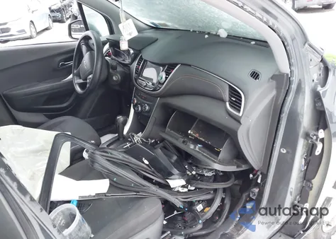 2019 Chevrolet Trax Ls from USA, damaged, VIN 3GNCJKSB2KL362946
